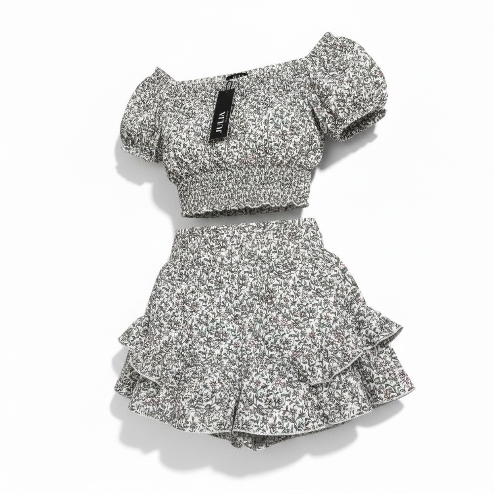 💕 Off-Shoulder Floral Mini Skirt Set in Beige